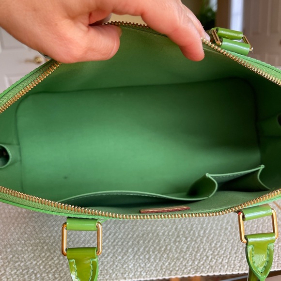 Louis Vuitton Green Floral Tote - Picture 6 of 10